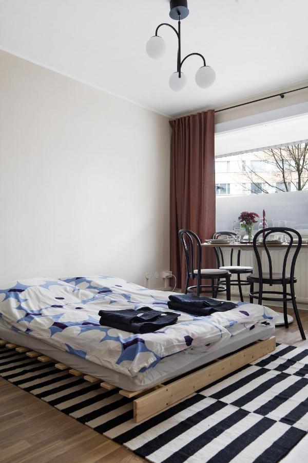 Trendy Nordic Studio By Tram Stop Helsinki Zewnętrze zdjęcie